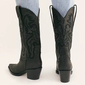 Black Cowboy Boots